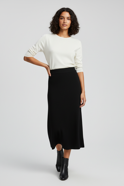 Jupe Midi Noire Côtelée Chic
