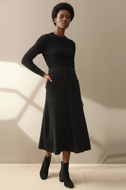 Jupe Midi Noir Maille Fluide