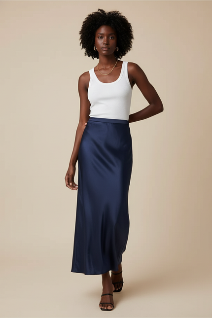 Jupe Midi Bleu Marine Satinée Élégante