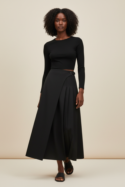 Jupe Midi Noire Plissée Élégante raffinée moderne