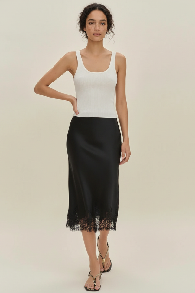 Jupe Midi Noire Satin Dentelle Élégante