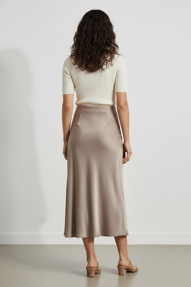 Jupe Midi Satin Taupe Élégante
