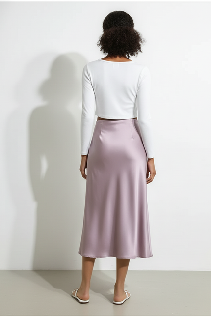 Jupe Midi Satin Lavande Élégante