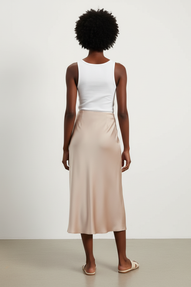 Jupe Midi Satinée Beige Élégante