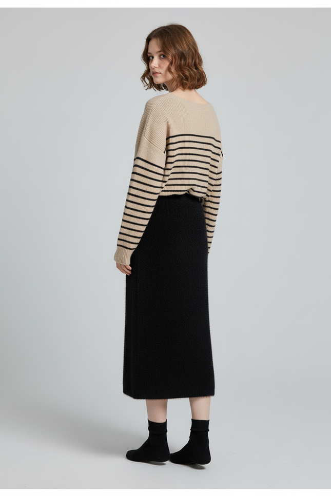 Jupe Midi Noire Maille Peluche Élégante