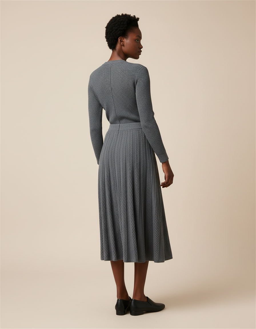 Jupe Midi Grise Plissée Élégante
