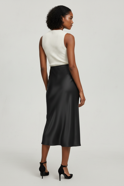 Jupe Midi Noire Satinée Élégante chic