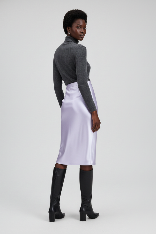 Jupe Midi Lavande Satinée Élégante