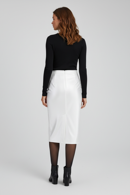 Jupe Midi Blanche Satinée Élégante lumineuse